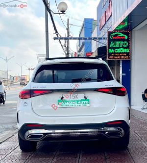 Xe Mercedes Benz GLC 300 4Matic 2023