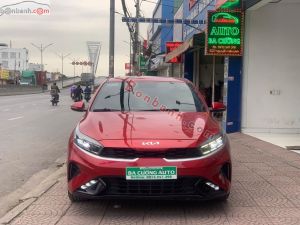 Kia K3 Premium 1.6 AT