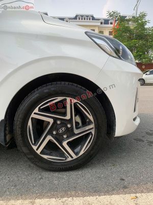 Xe Hyundai i10 1.2 AT 2024