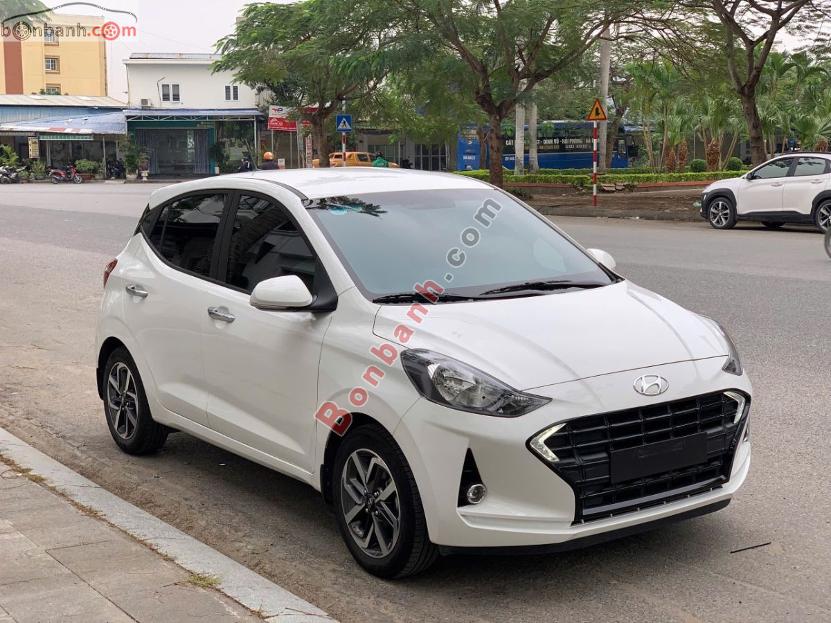 Xe Hyundai i10 1.2 AT 2024