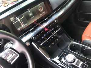 Xe Kia Carnival Signature 3.5G 2024