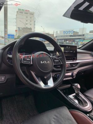 Xe Kia K3 Premium 1.6 AT 2022