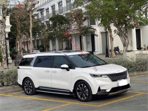 Xe Kia Carnival Signature 2.2D 2022