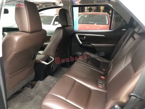 Xe Toyota Fortuner 2.7V 4x2 AT 2017