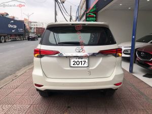 Xe Toyota Fortuner 2.7V 4x2 AT 2017